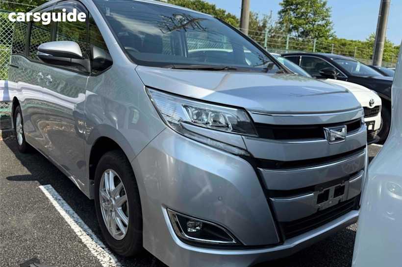 Silver 2021 Toyota Noah Commercial 7 SEATER, PEOPLE MOVER, CRUISE CONTROL