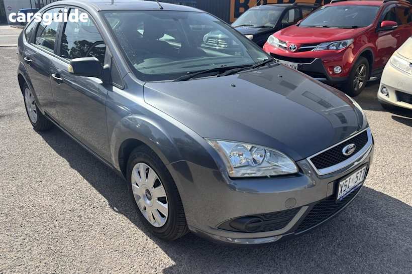 Grey 2008 Ford Focus Hatchback Cl