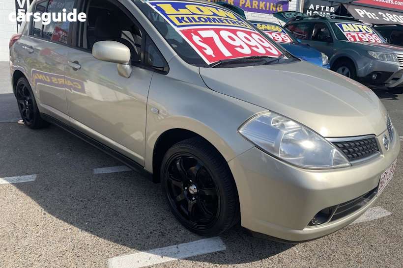 Gold 2007 Nissan Tiida Hatch ST F