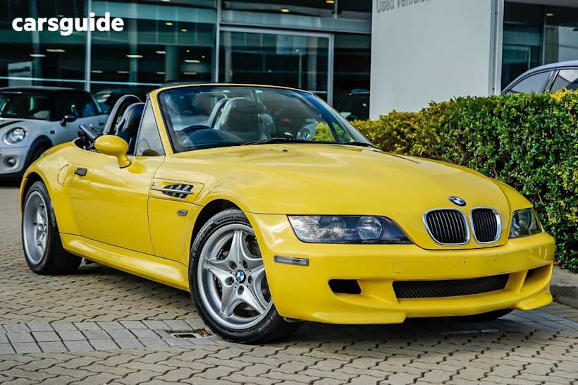 Yellow 1998 BMW M Sedan R