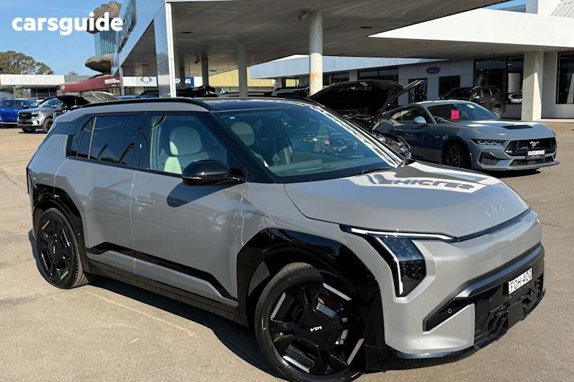 Grey 2025 Kia Ev3 SUV GT-LINE LONG RANGE F