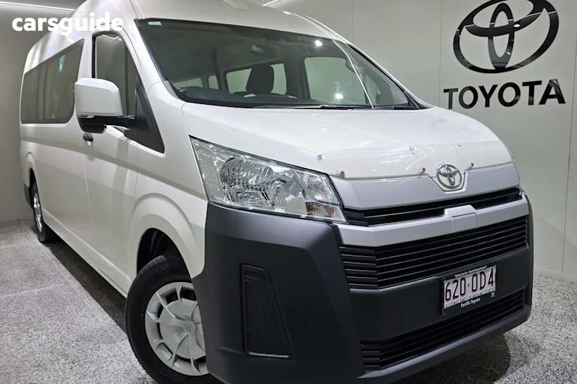White 2022 Toyota HiAce OtherCar COMMUTER R