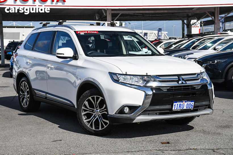 White 2016 Mitsubishi Outlander Wagon Xls (4X4)