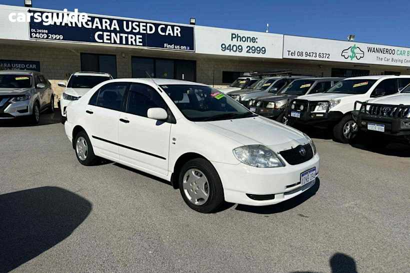 White 2002 Toyota Corolla Sedan Ascent