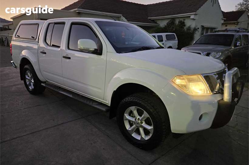 White 2012 Nissan Navara Ute Tray ST 4X4
