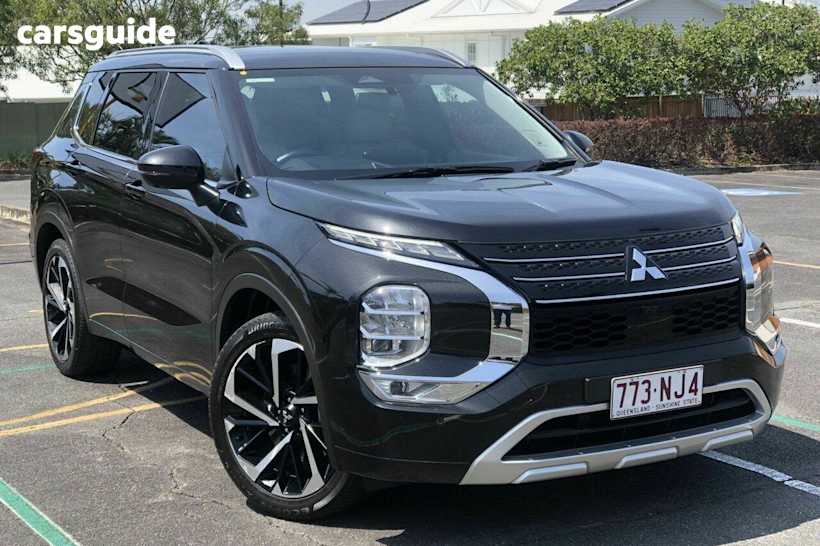 Black 2023 Mitsubishi Outlander Wagon Exceed 7 Seat (Awd)