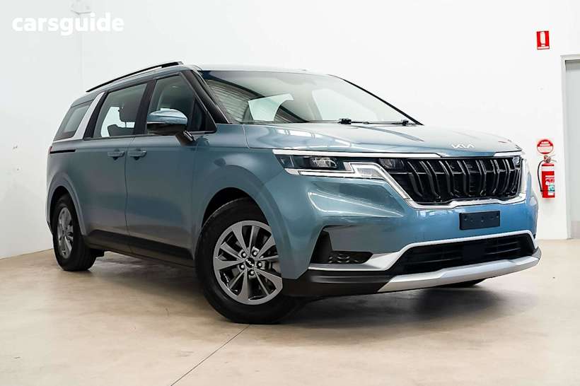 Blue 2022 Kia Carnival SUV S F