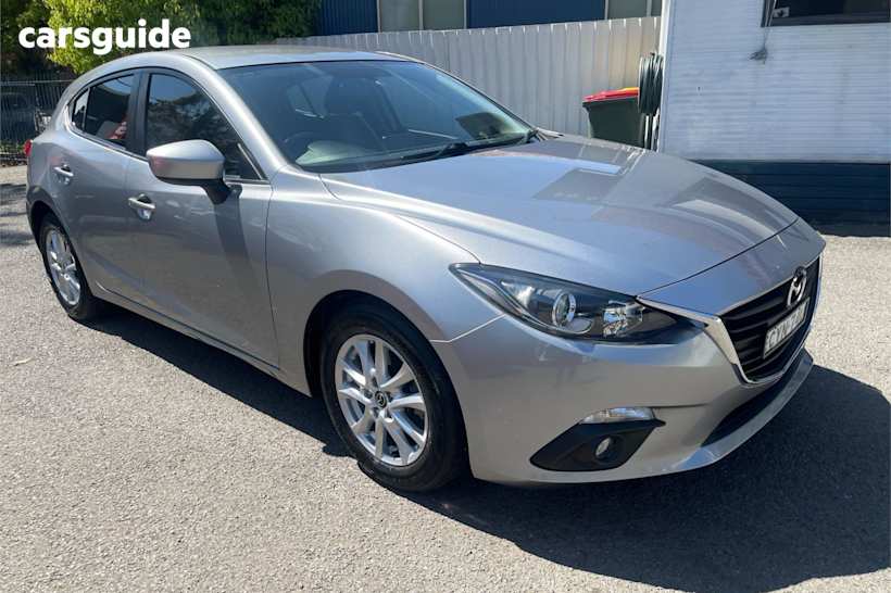 Silver 2015 Mazda Mazda3 Hatch MAXX F