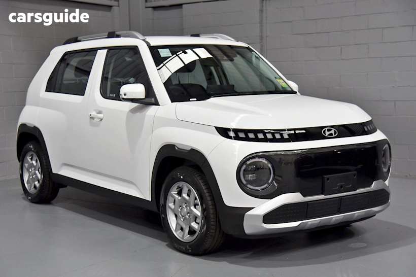 White 2025 Hyundai Inster SUV F