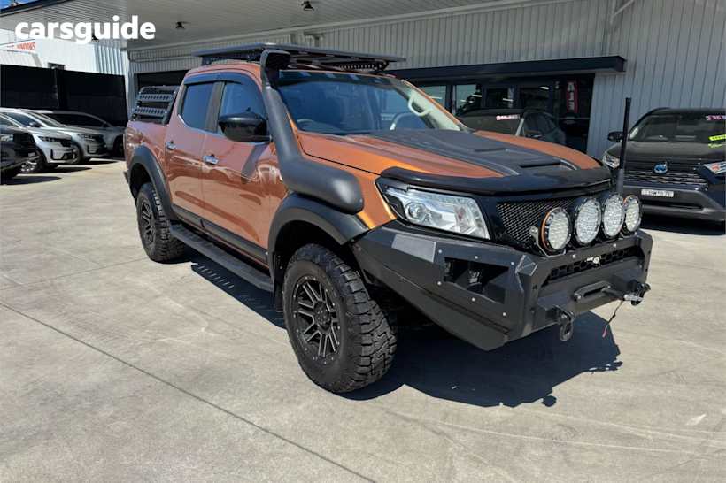 Gold 2016 Nissan Navara Dual Cab Utility St (4X4)