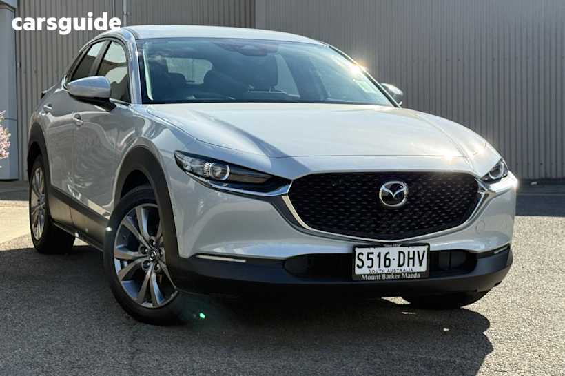 White 2025 Mazda CX-30 SUV G20 EVOLVE F