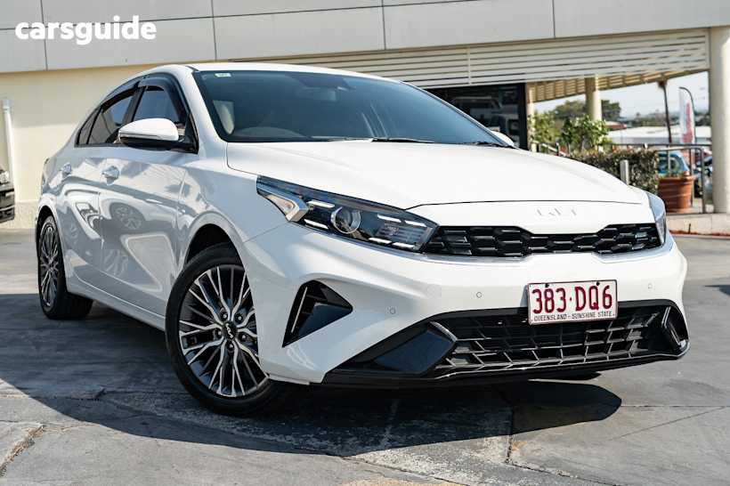 White 2021 Kia Cerato Sedan SPORT F