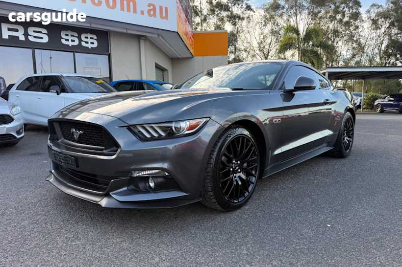 Grey 2017 Ford Mustang Coupe FASTBACK GT 5.0 V8 (5 YR) FM MY17