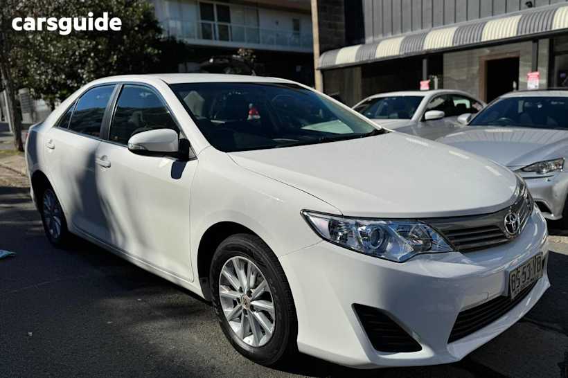 White 2012 Toyota Camry Sedan Altise