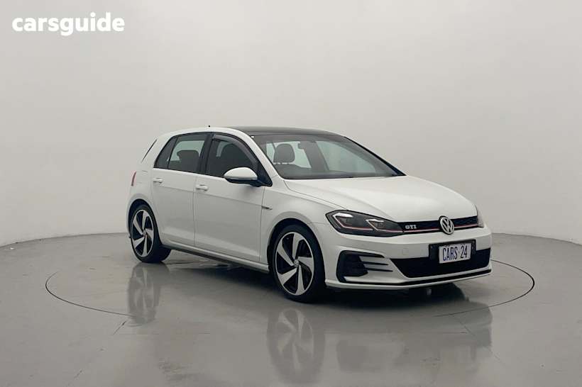 2017 Volkswagen Golf Hatchback Gti