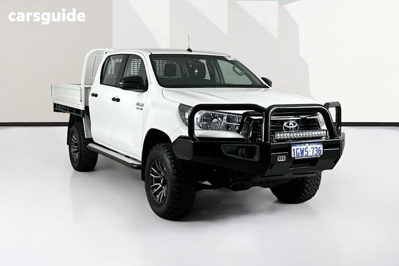 White 2019 Toyota Hilux Double Cab Chassis Sr (4X4)