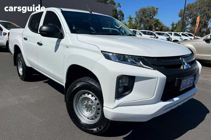 White 2019 Mitsubishi Triton Double Cab Pick Up Glx (4X4)
