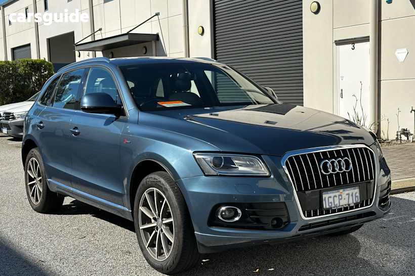 Blue 2016 Audi Q5 SUV TFSI