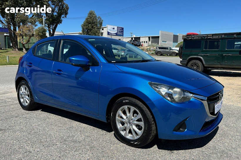 Blue 2017 Mazda Mazda2 Hatch