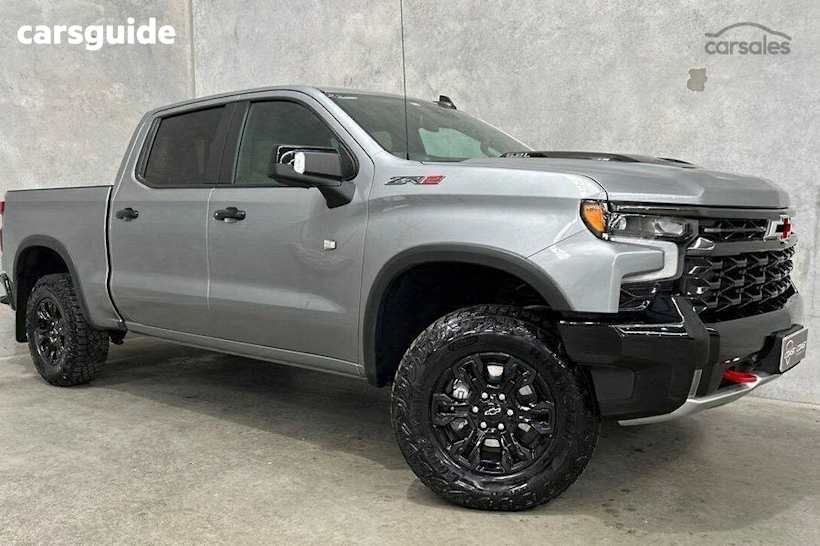 Grey 2023 Chevrolet Silverado Crew Cab Pickup 1500 Zr2