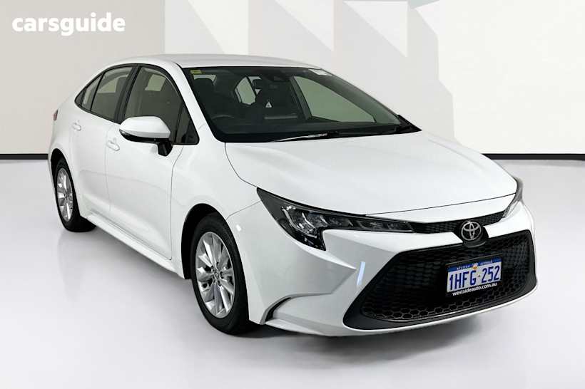 White 2021 Toyota Corolla Sedan Ascent Sport