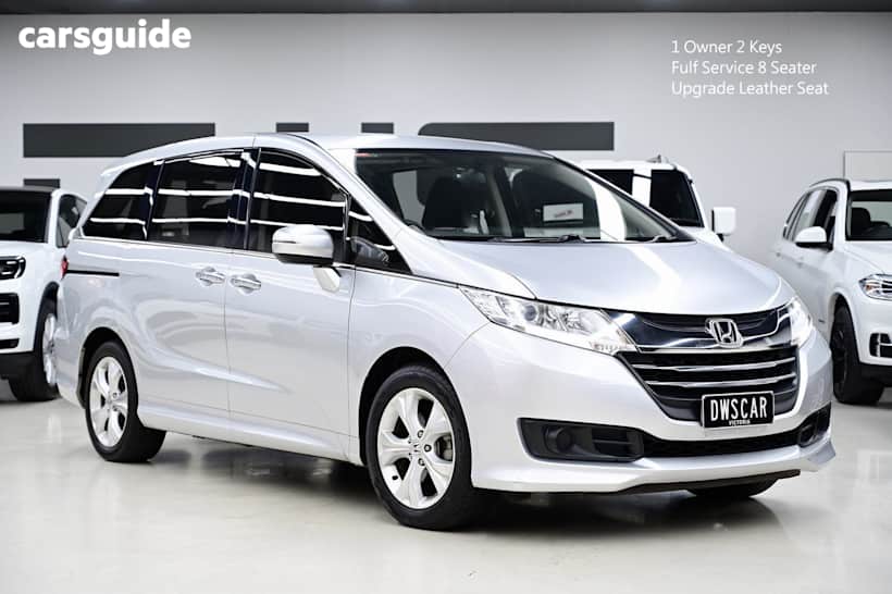 Silver 2017 Honda Odyssey OtherCar VTI F