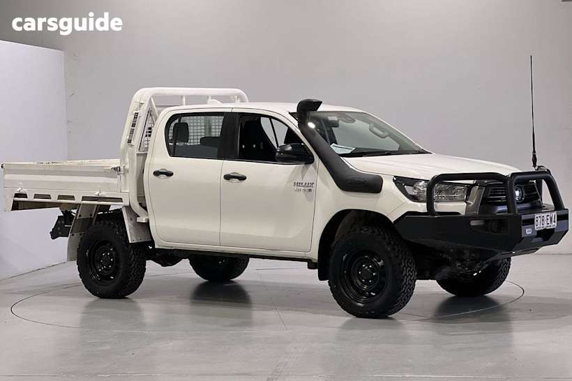 White 2022 Toyota Hilux Ute Tray SR 4X4