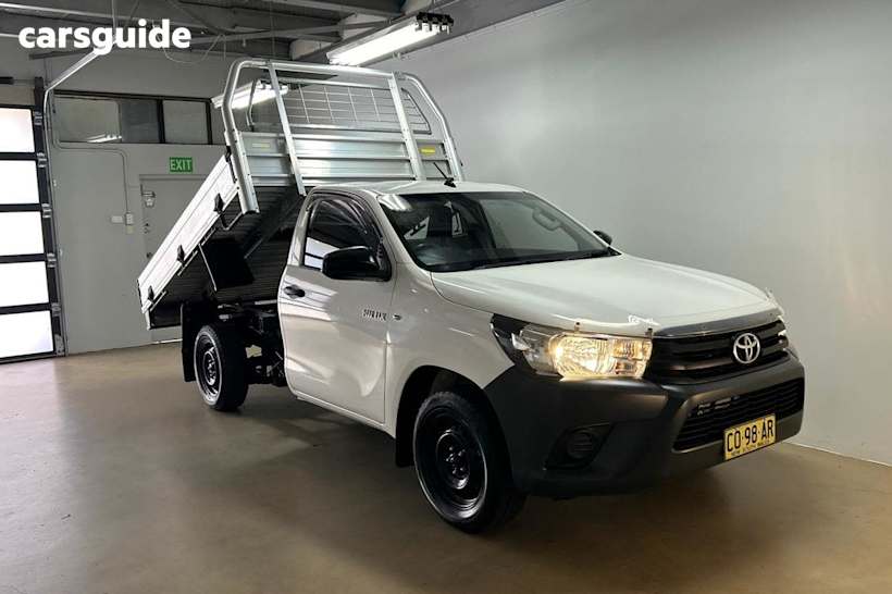 White 2016 Toyota Hilux Cab Chassis Workmate
