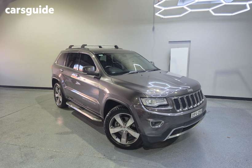Grey 2015 Jeep Cherokee SUV LIMITED 4X4