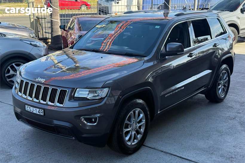 Grey 2014 Jeep Grand Cherokee SUV LAREDO 4X4