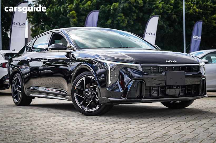 Black 2025 Kia K4 Sedan Gt-Line