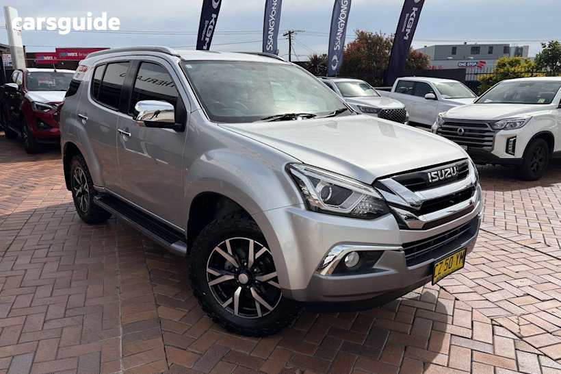 Silver 2020 Isuzu MU-X SUV LS-T 4X4