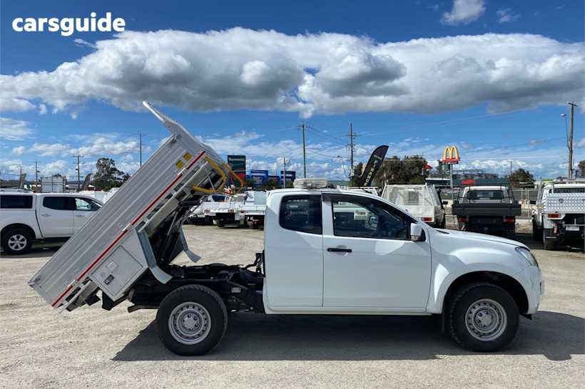 White 2015 Isuzu D-MAX Ute Tray SX HIGH RIDE R
