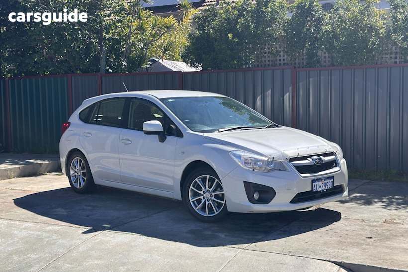 White 2014 Subaru Impreza Hatch 2.0I 4WD