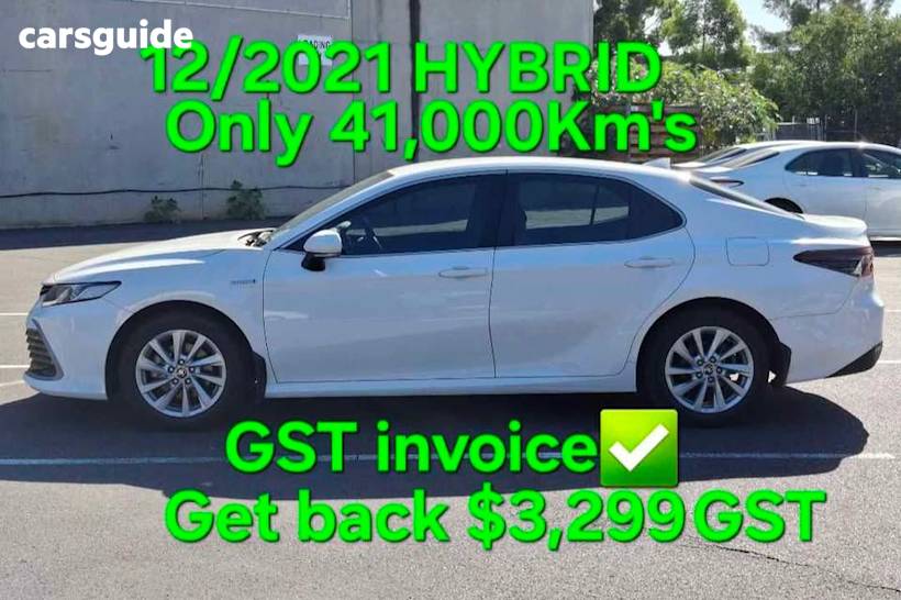 White 2021 Toyota Camry Sedan Ascent Hybrid