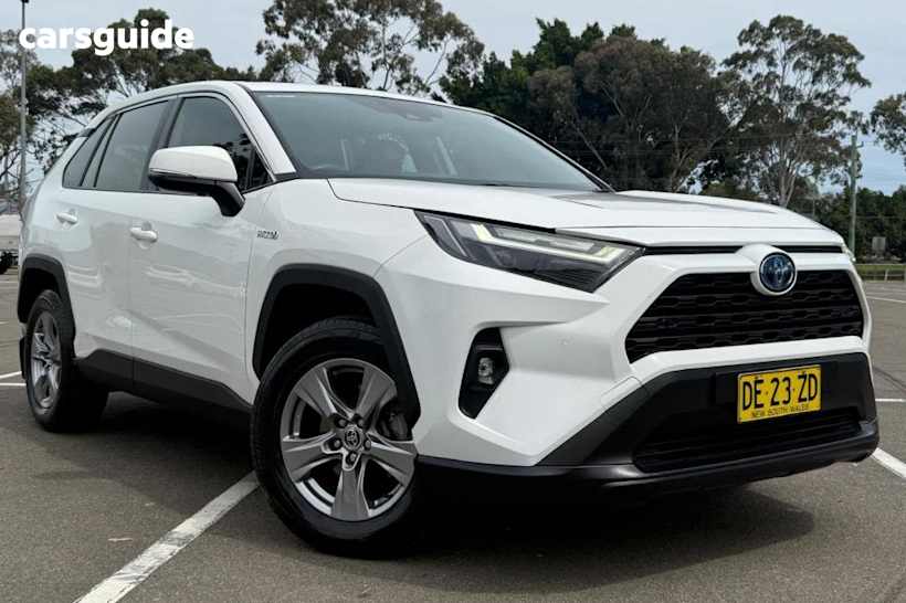 White 2022 Toyota RAV4 SUV GX 4X4