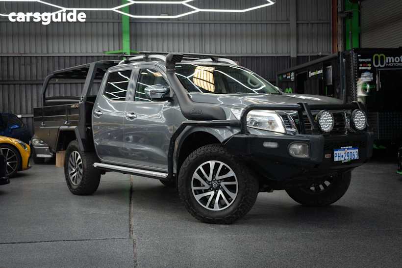 Grey 2018 Nissan Navara Ute Tray ST-X 4X4