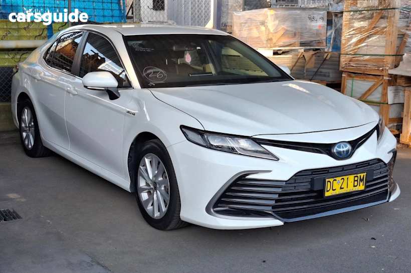 2021 Toyota Camry Sedan Ascent Hybrid