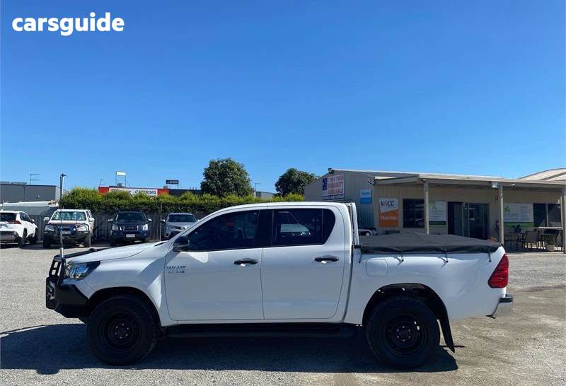 White 2018 Toyota Hilux Ute Tray SR 4X4