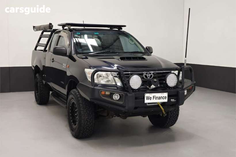 Black 2013 Toyota Hilux X Cab Pickup Sr (4X4)
