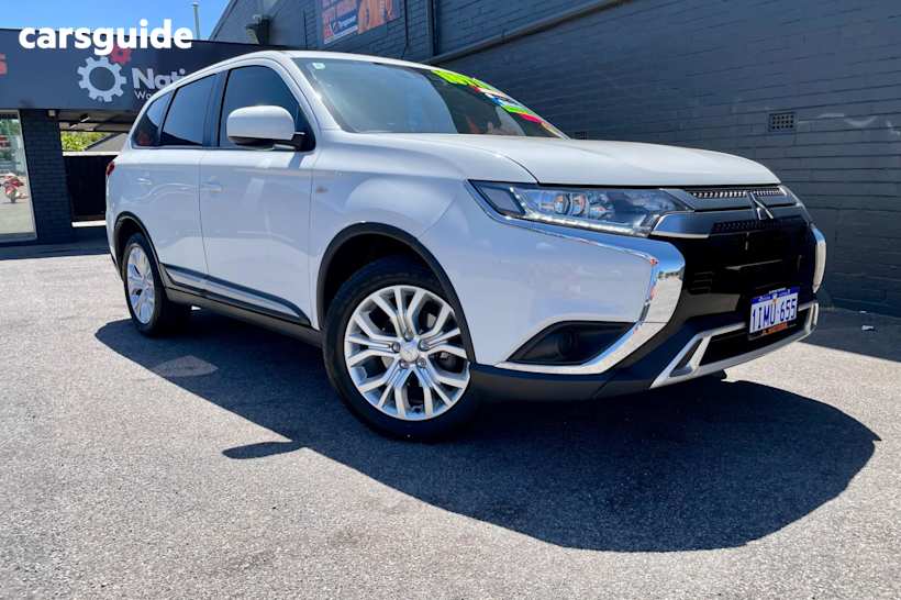 White 2020 Mitsubishi Outlander Wagon Es 5 Seat (2Wd)