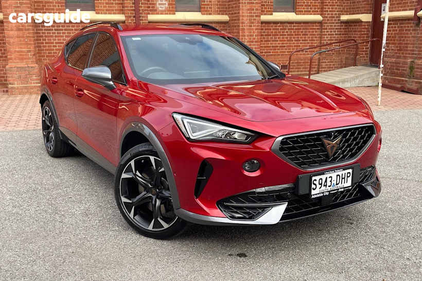 Red 2023 Cupra Formentor SUV VZE F