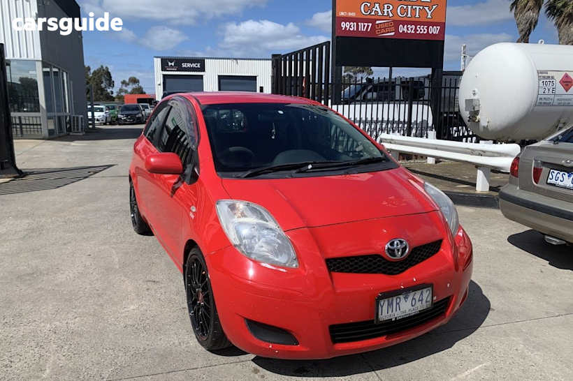 Red 2009 Toyota Yaris Hatch YR