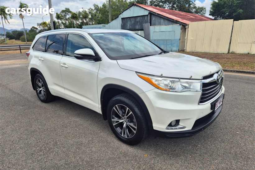 White 2016 Toyota Kluger SUV GXL F