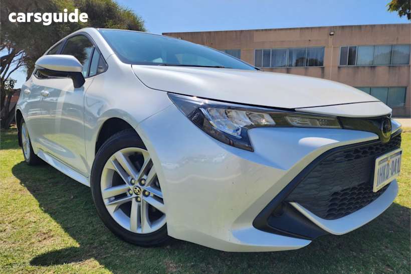 White 2021 Toyota Corolla Hatchback Ascent Sport