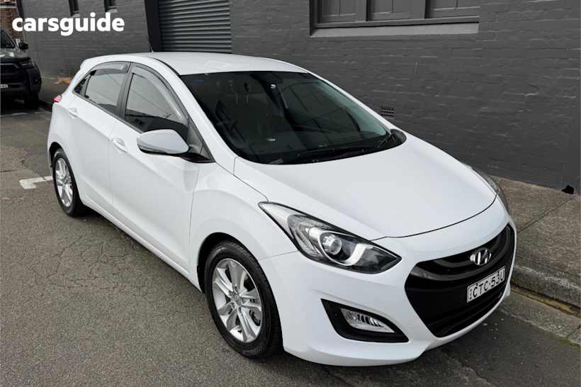 White 2014 Hyundai I30 Hatchback Trophy