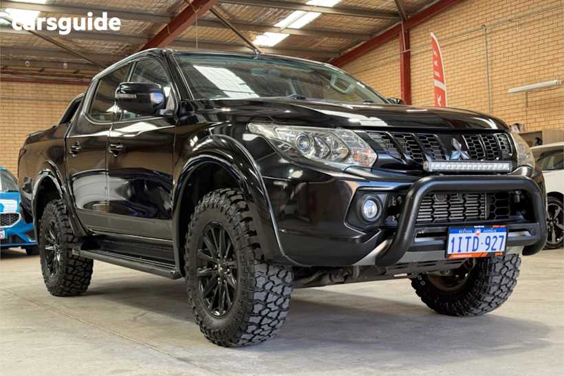 Black 2017 Mitsubishi Triton Dual Cab Utility Gls (4X4) Sports Edt