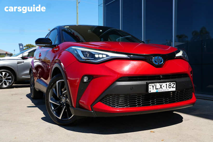 Black 2022 Toyota C-HR SUV