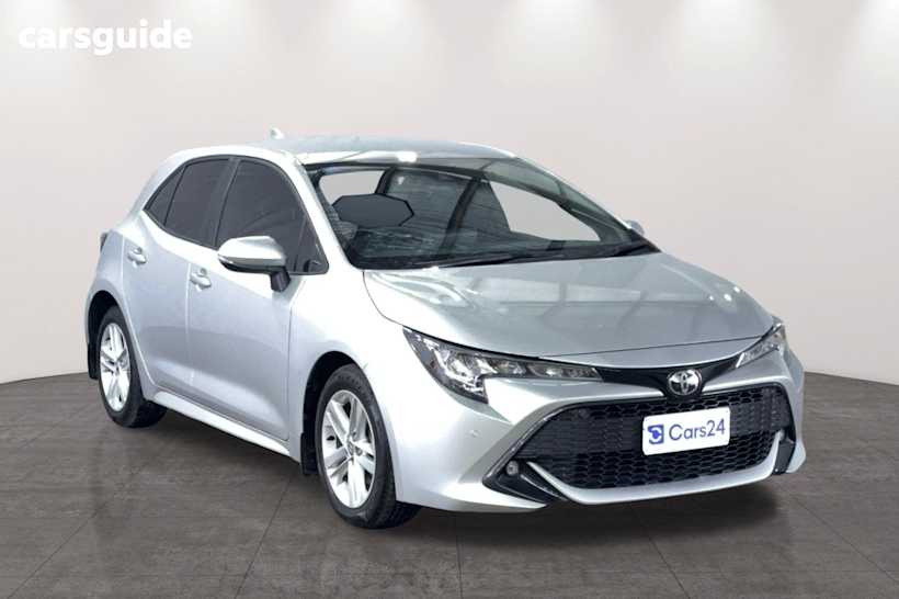 Silver 2021 Toyota Corolla Hatchback Sx
