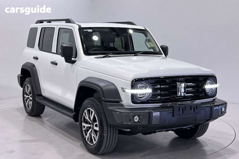 White 2025 GWM Tank 300 SUV ULTRA 4X4
